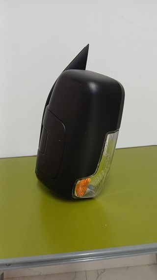 Retrovisor Izquierdo Iveco 4/5  2015 Eléctrico