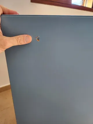 Estantería EKET de IKEA con patas