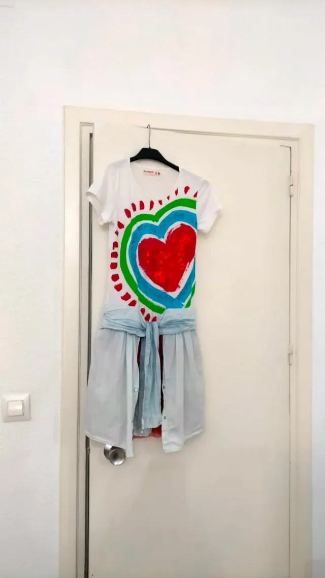 Vestido niña corazón, Desigual
