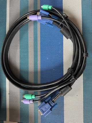 Cable VGA, Ratón y Teclado KVM