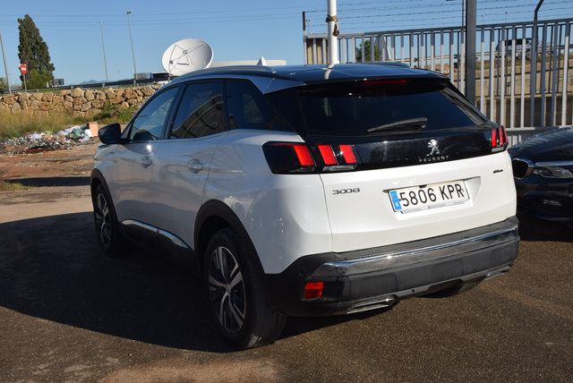 Peugeot 3008SUV  2018