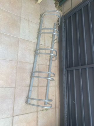 Portabicicletas metálico