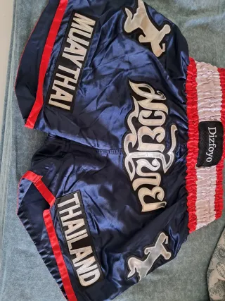Pantaloncini Muay Thai Thailandia
Taglia xl