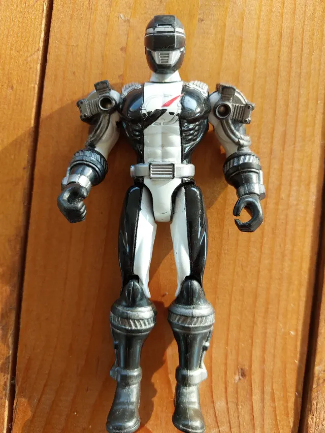 Power Rangers Operation Overdrive con Moto