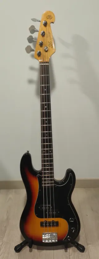 Vendo Bajo Eléctrico SX  Vtg de 4 Cuerdas