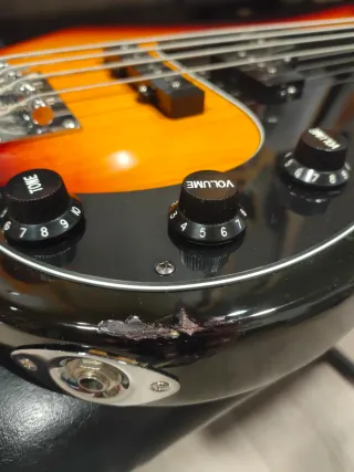 Vendo Bajo Eléctrico SX  Vtg de 4 Cuerdas