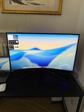 Samsung Odyssey G7 32” QHD 240Hz Curvo – Perfetto