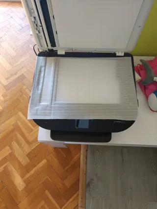 Impresora HP OfficeJet 5744
Nueva a estrenar