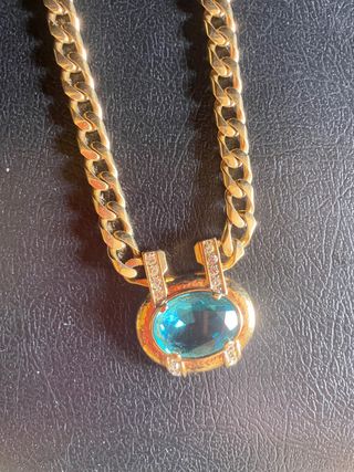 Collana bigiotteria americana con centrale