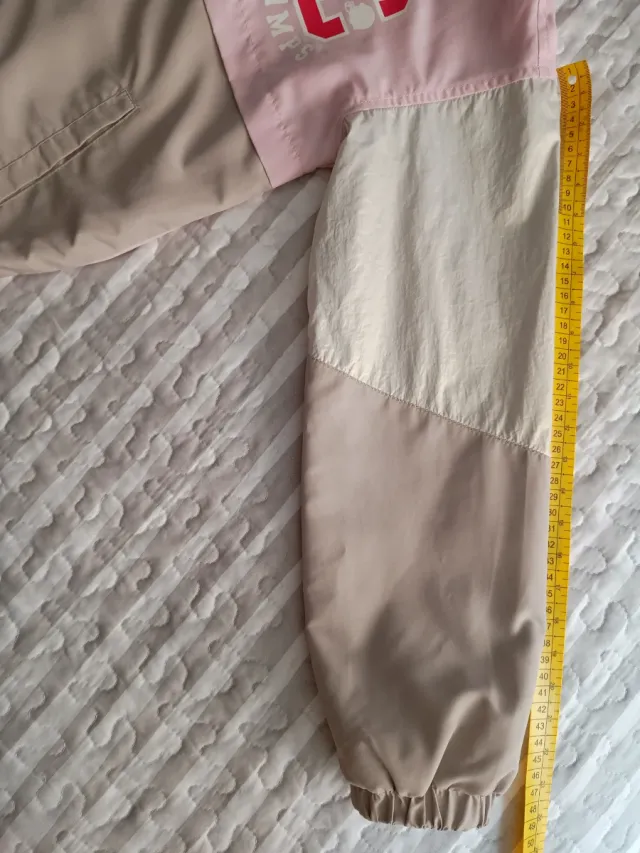 Chubasquero y cazadora vaquera niña