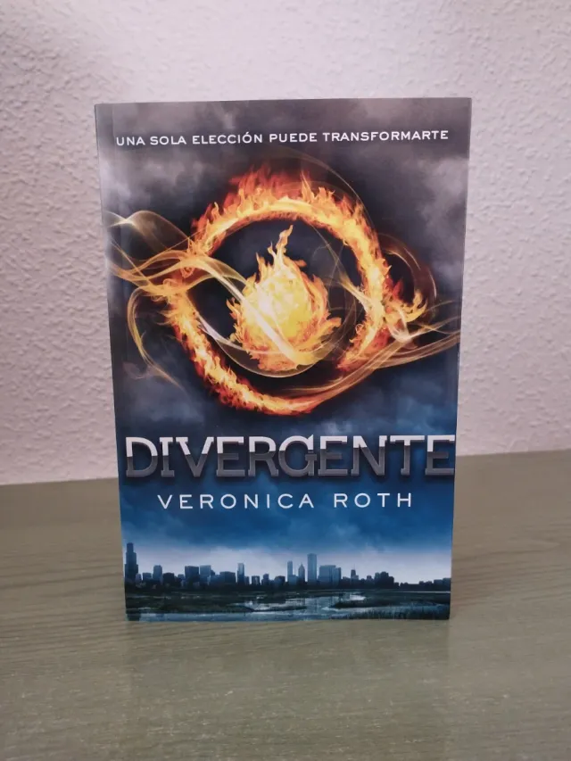 Divergente (Spanish Edition)