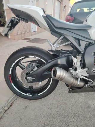 Honda CBR 1000RR Fireblade