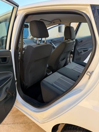 Ford Fiesta 2010 - 160.000 KM - 80 CV