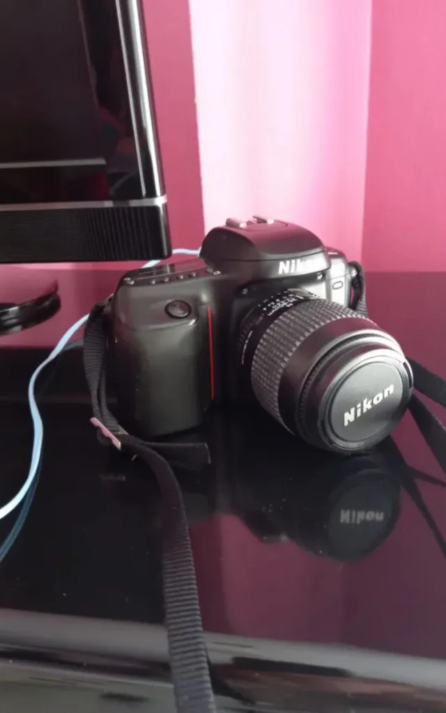 Cámara Reflex Nikon F50