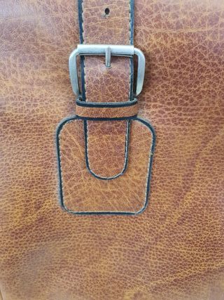 Valigia BARGAIN MALQUER e valigia in pelle vintage AQUARIUM