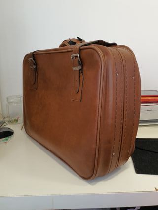 Valigia BARGAIN MALQUER e valigia in pelle vintage AQUARIUM