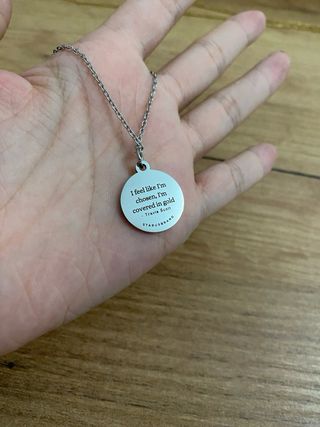 Collar astroworld plateado