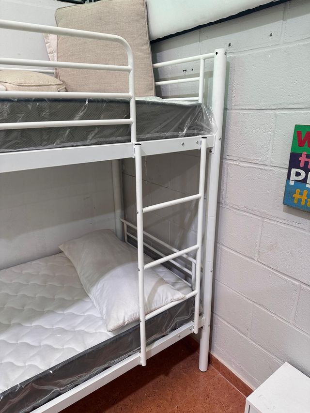 Litera metálica + 2 colchones