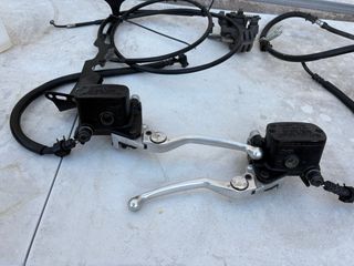 Sistema de frenado TMAX 530