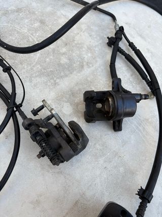 Sistema de frenado TMAX 530