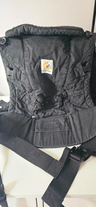 Mochila Portabebés Ergobaby Adapt Negra