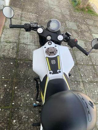 Husqvarna Vitpilen 401