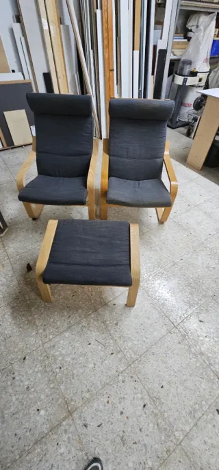 2 Sillones de tela y madera