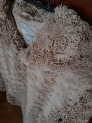 Chaqueta pelo Pull and Bear Tostada Talla M