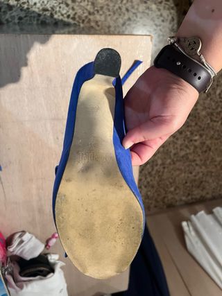 Zapatos de tacón Sole Piel azules. usados 1 día.