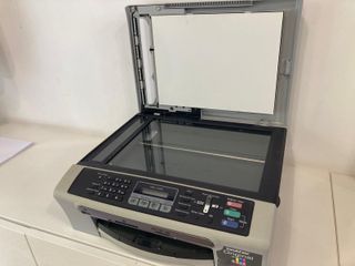 Brother MFC-240C Impresora Multifunción