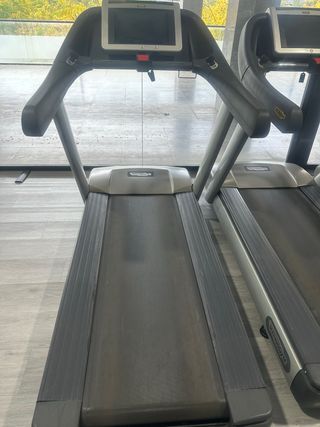 Cinta de correr Technogym RUN 900