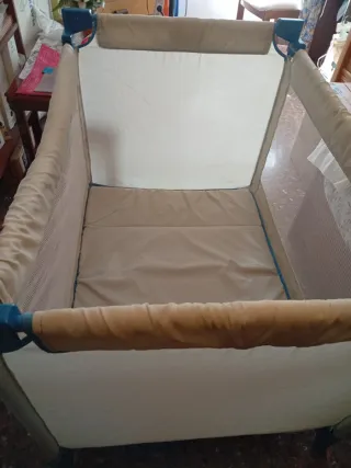 Cuna de viaje grande