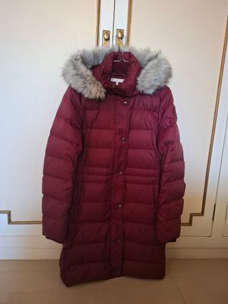 Plumífero Tommy Hilfiger Mujer Talla M Burdeos. 