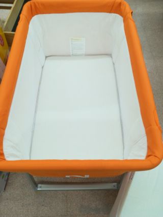 Minicuna bebé naranja Baby home