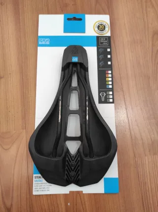 Sillín PRO Stealth Performance Negro