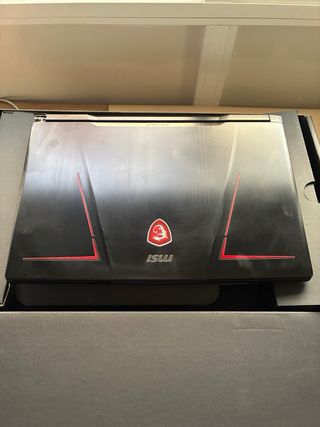 Portátil MSI GE73 VR 7RF Raider Gaming