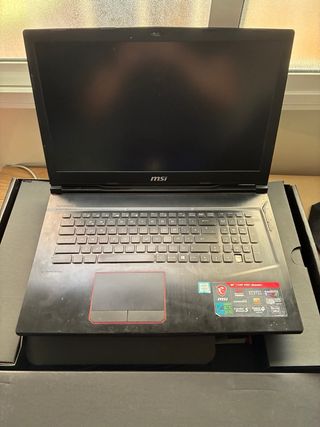Portátil MSI GE73 VR 7RF Raider Gaming