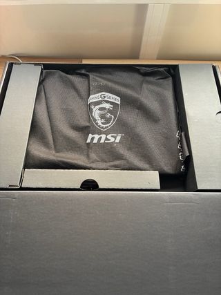 Portátil MSI GE73 VR 7RF Raider Gaming