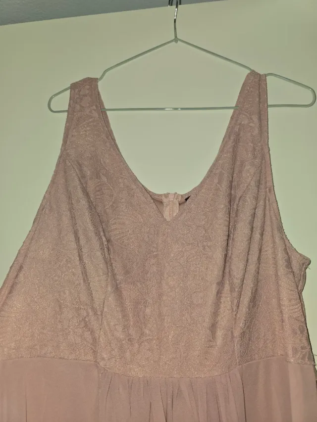 Vestido de fiesta rosa