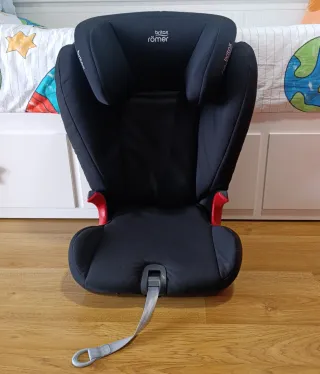 Silla coche Britax Römer negra