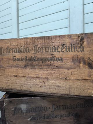 Cajas de madera antiguas farmacia. Precio unidad