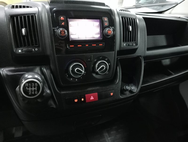 Peugeot Boxer 2022, foto 10