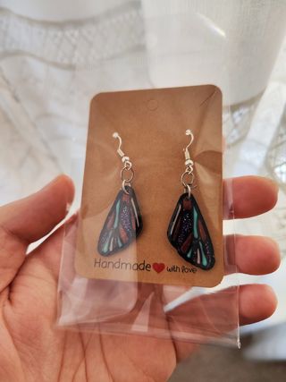 Pendientes resina mariposa