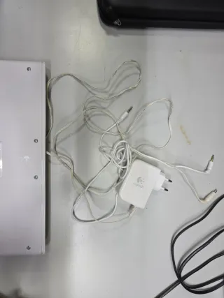 Altavoz portátil Logitech MM50