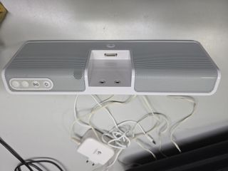 Altavoz portátil Logitech MM50