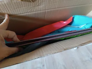 Parque infantil y piscina de bolas.
 Regalo bolas