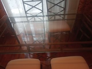 Mesa cristal forja y 4 sillas