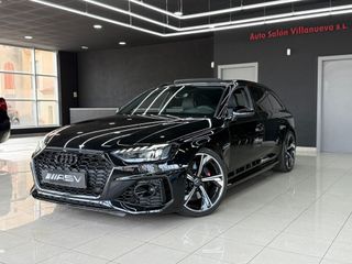 Audi RS4 2021