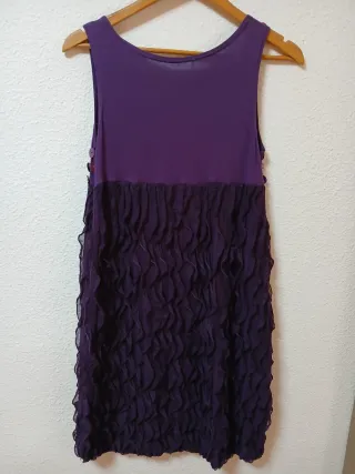 Vestido morado con lentejuelas