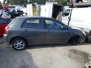 TOYOTA COROLLA (PARA DESPIECE)